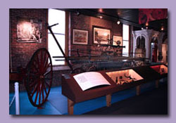 Museum Display Design by Joe Viamonte | Museum Exhibits